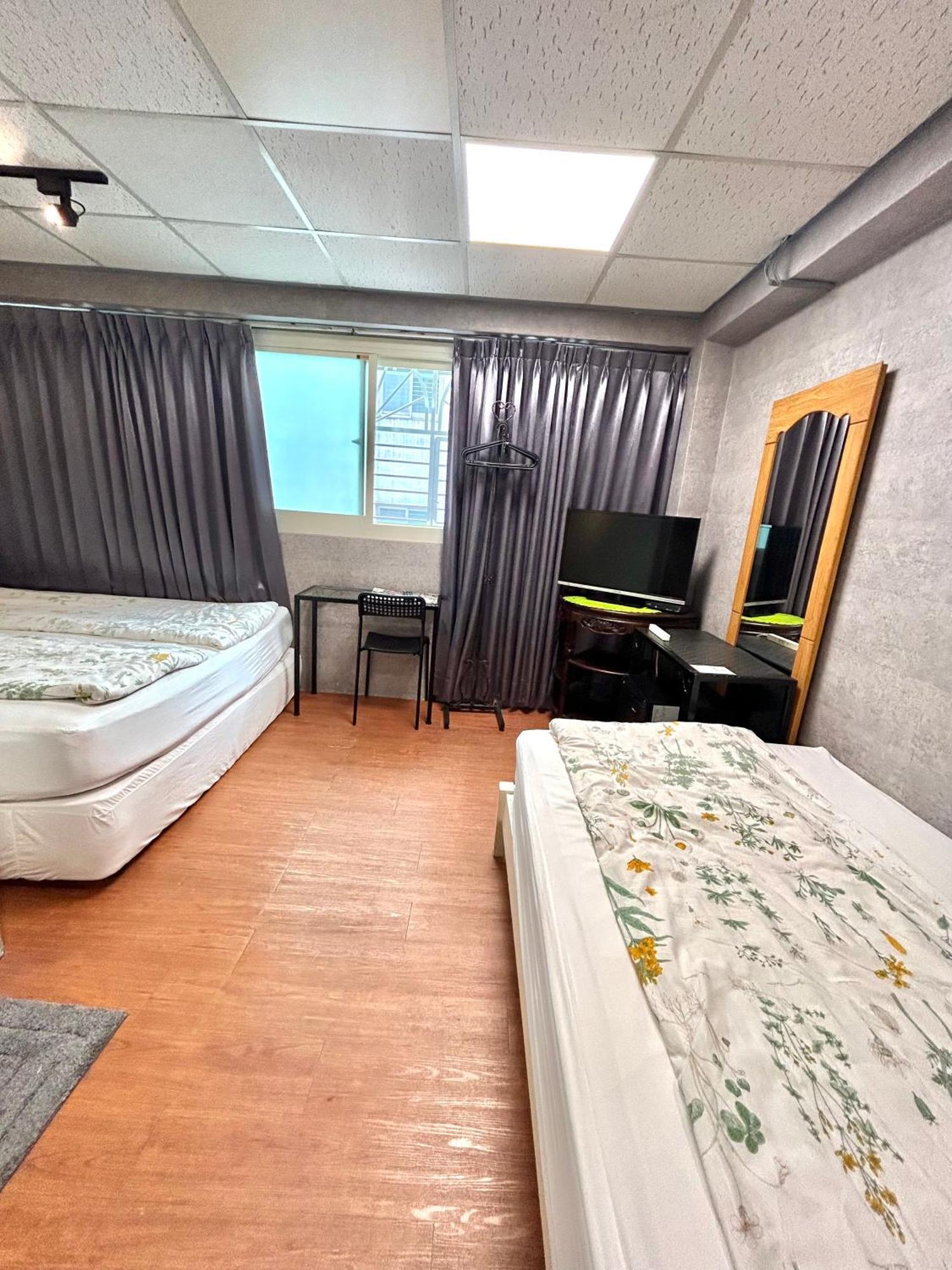 Taipei Triple Tiger Inn Zewnętrze zdjęcie
