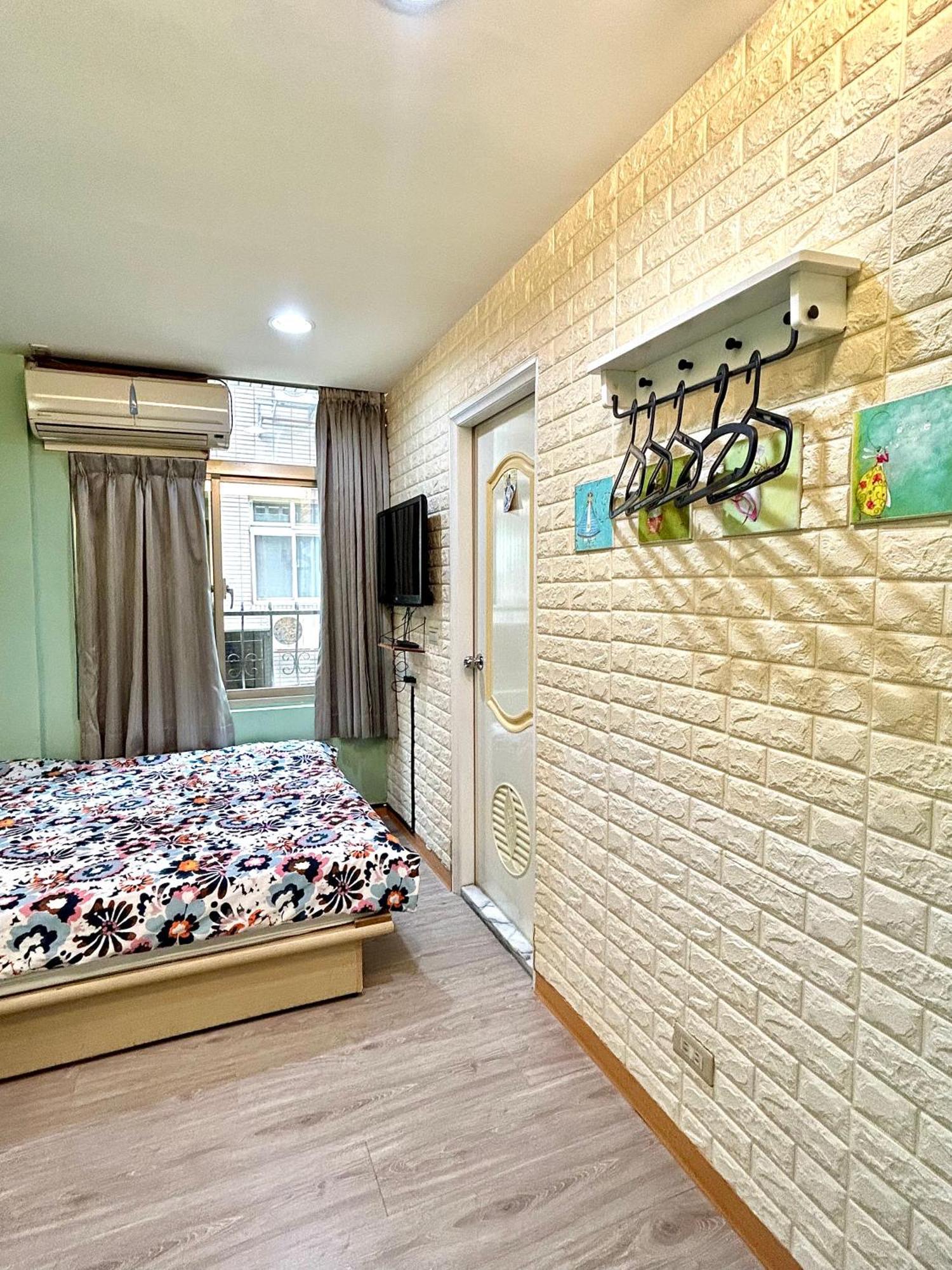 Taipei Triple Tiger Inn Zewnętrze zdjęcie