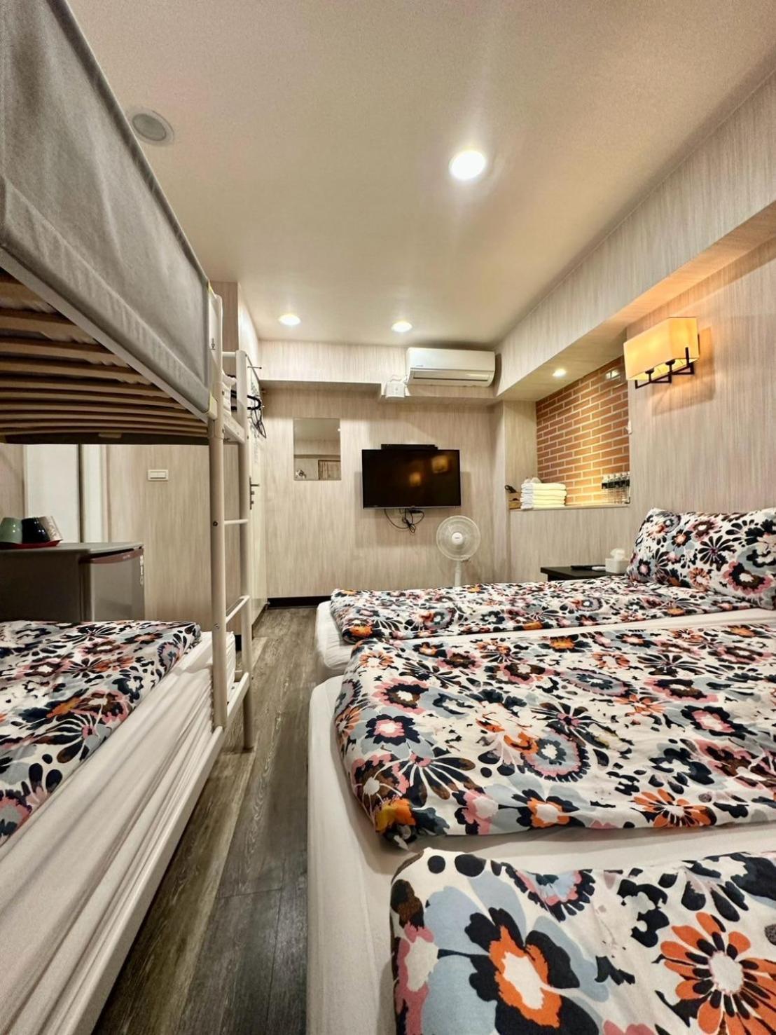 Taipei Triple Tiger Inn Zewnętrze zdjęcie